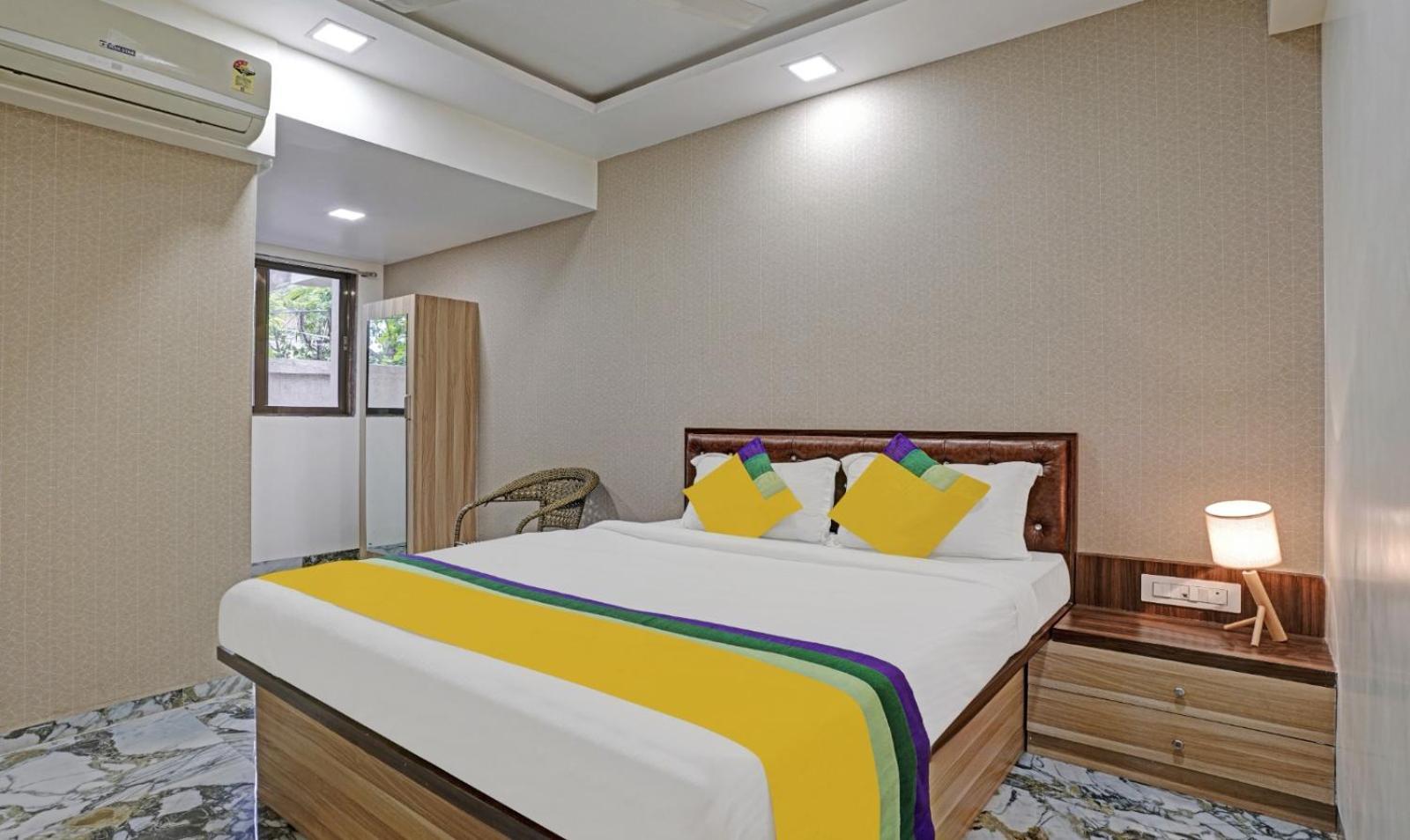 Glitz Hotels Golden Birds - Mahape, Navi Mumbai Exterior foto